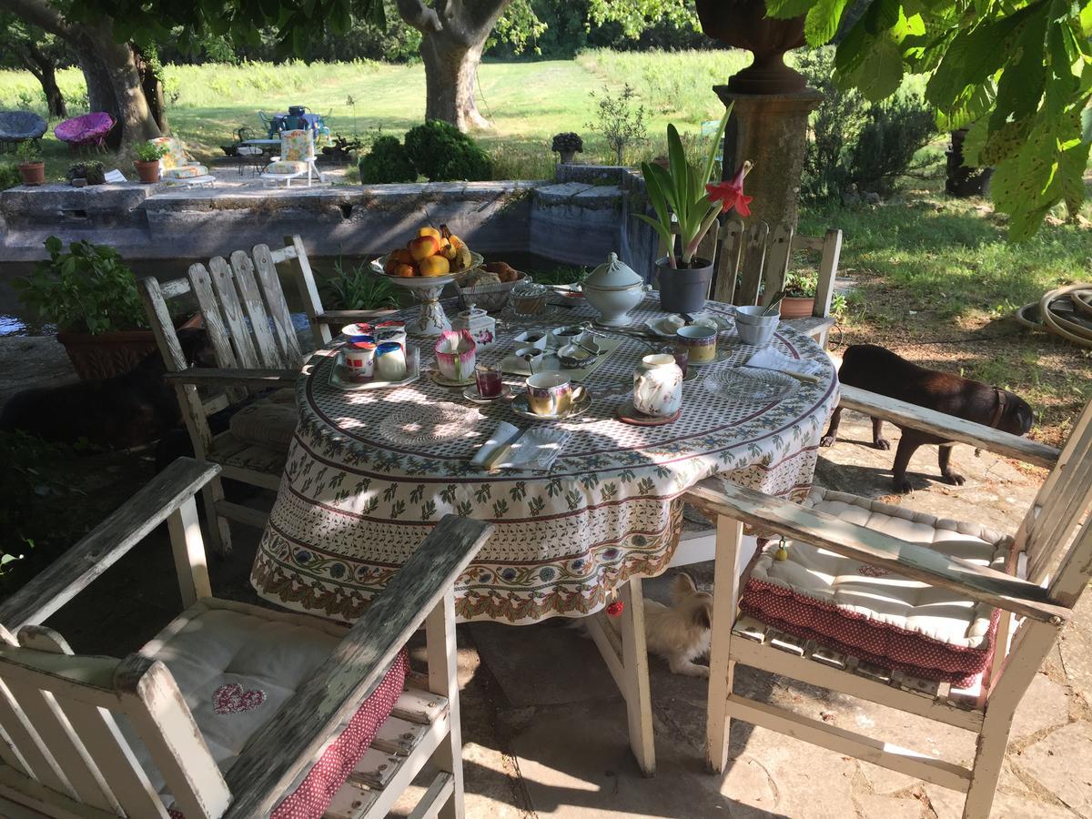 B&B Domaine Le Clos Du Pavillon บริญญอล ภายนอก รูปภาพ